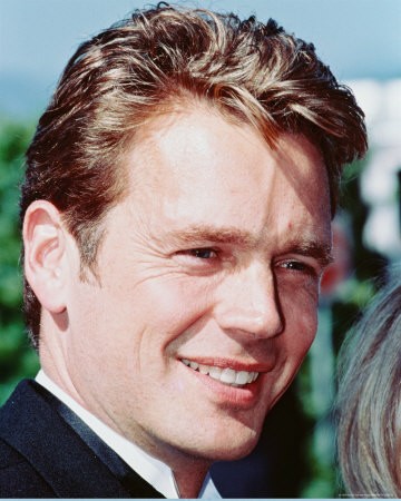 John Schneider Fotoğrafı