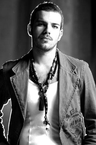 Tolga Karel Fotoğrafı