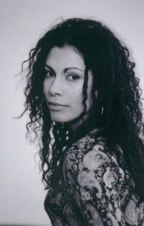 Daniela Lavender Fotoğrafı