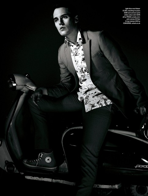 Sam Claflin Fotoğrafı