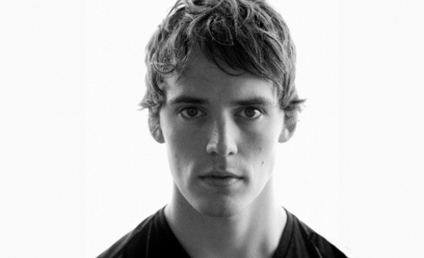 Sam Claflin Fotoğrafı