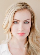 Amanda Schull fotoğrafı