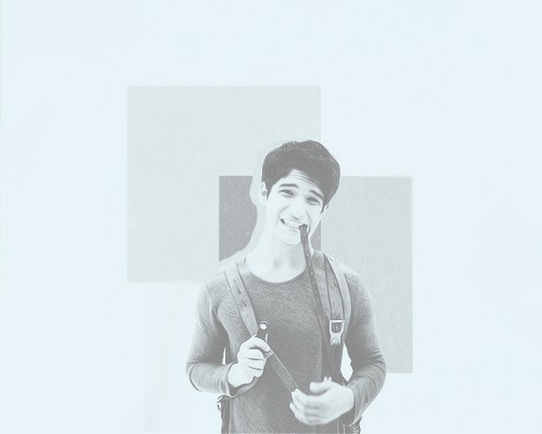 Tyler Posey Fotoğrafı