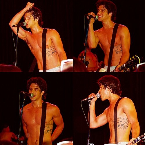 Tyler Posey Fotoğrafı