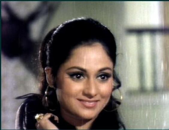 Jaya Bhaduri fotoğrafı