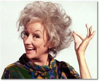 Phyllis Diller fotoğrafı