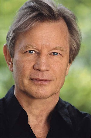 Michael York fotoğrafı