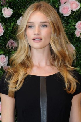 Rosie Huntington-Whiteley Fotoğrafı