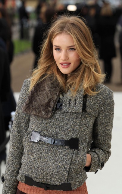 Rosie Huntington-Whiteley Fotoğrafı