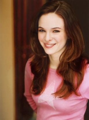 Danielle Panabaker Fotoğrafı