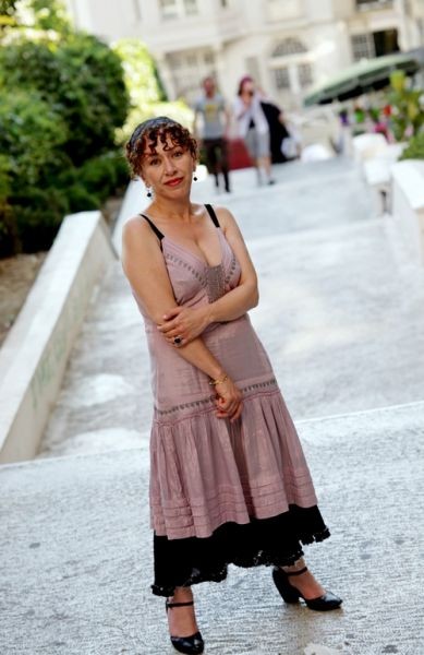 Şebnem Sönmez Fotoğrafı