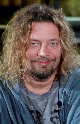 İskender Paydaş fotoğrafı