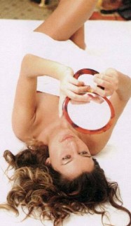 Tuğba Özay Fotoğrafı