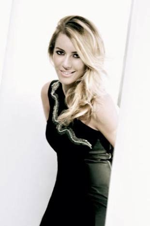 Sinem Kobal Fotoğrafı