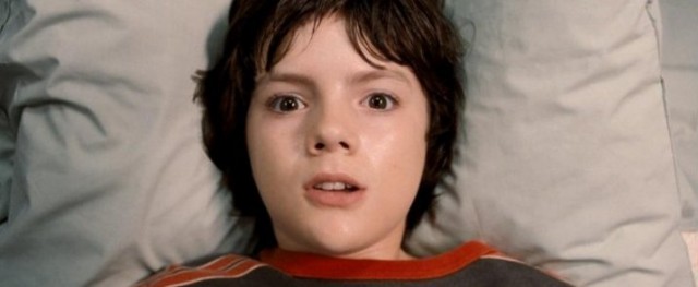 Matthew Knight Fotoğrafı
