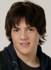 Matthew Knight fotoğrafı
