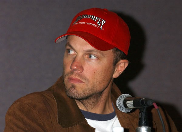 Adam Baldwin Fotoğrafı