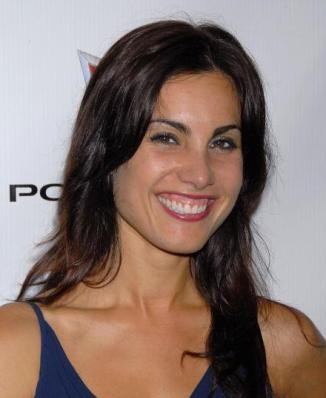 Carly Pope fotoğrafı