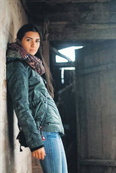 Tuba Büyüküstün Fotoğrafı