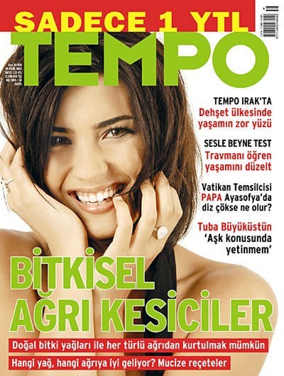 Tuba Büyüküstün Fotoğrafı