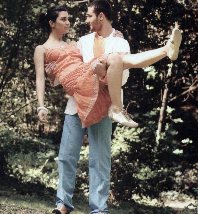 Tuba Büyüküstün Fotoğrafı