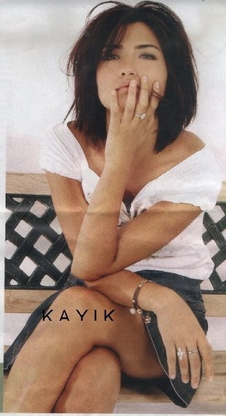 Tuba Büyüküstün Fotoğrafı