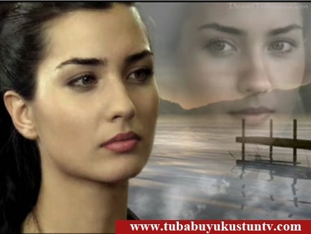 Tuba Büyüküstün Fotoğrafı