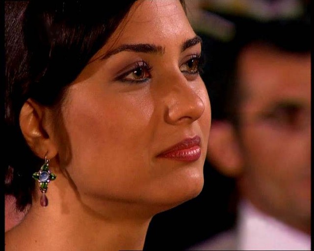 Tuba Büyüküstün Fotoğrafı