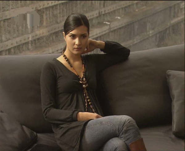 Tuba Büyüküstün Fotoğrafı