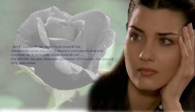 Tuba Büyüküstün Fotoğrafı