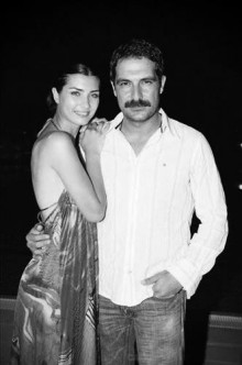 Tuba Büyüküstün Fotoğrafı