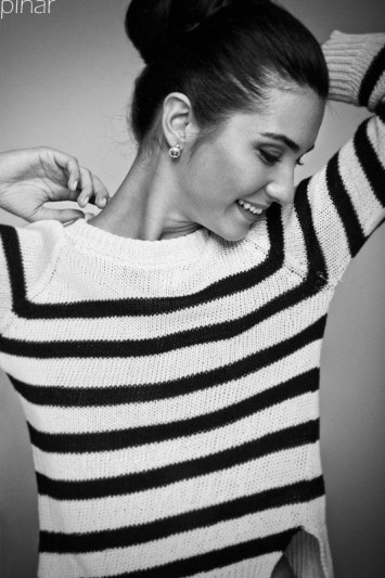 Tuba Büyüküstün Fotoğrafı