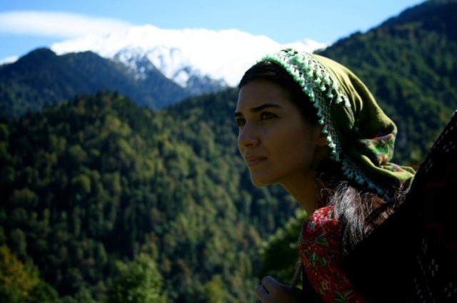 Tuba Büyüküstün Fotoğrafı