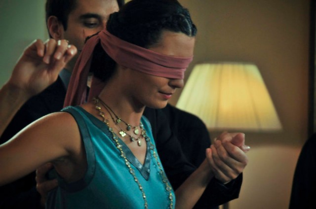 Tuba Büyüküstün Fotoğrafı