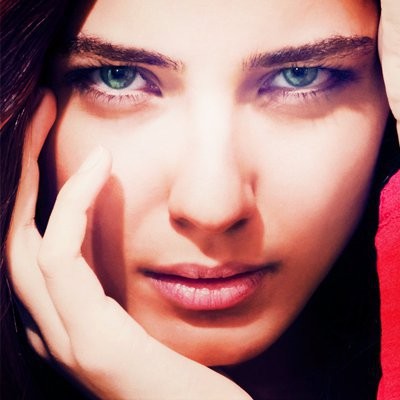 Tuba Büyüküstün Fotoğrafı