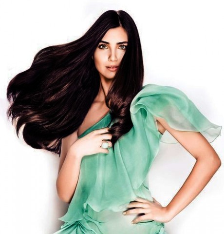 Tuba Büyüküstün Fotoğrafı