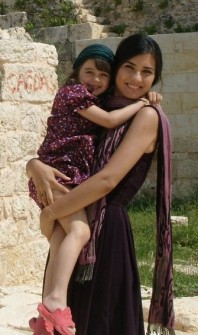 Tuba Büyüküstün Fotoğrafı