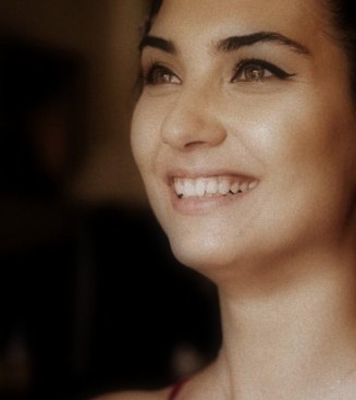 Tuba Büyüküstün Fotoğrafı