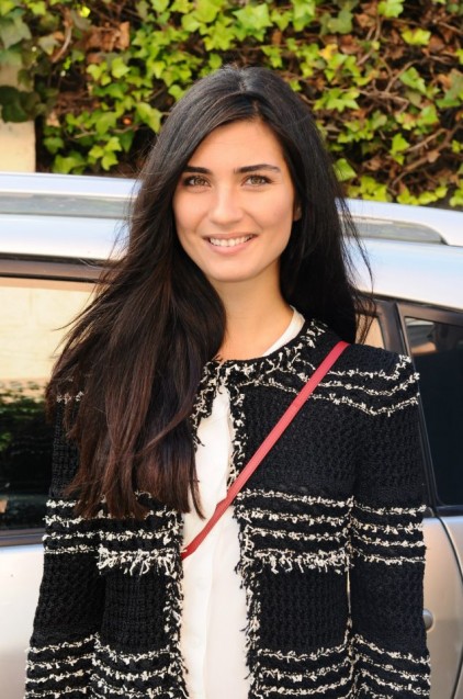 Tuba Büyüküstün Fotoğrafı