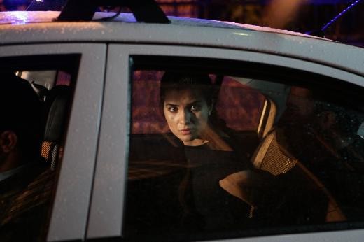 Tuba Büyüküstün Fotoğrafı