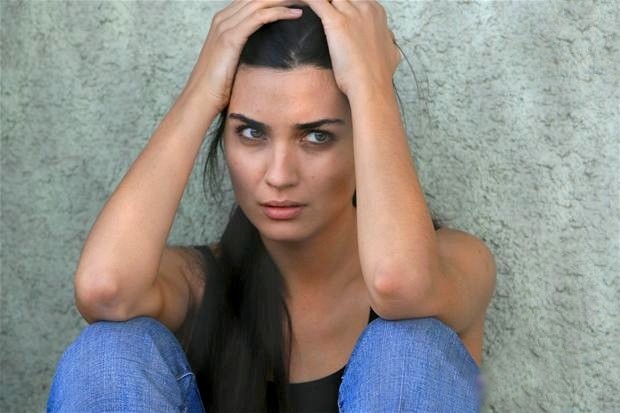 Tuba Büyüküstün Fotoğrafı
