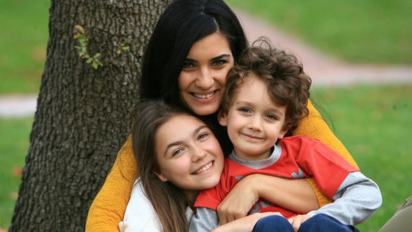 Tuba Büyüküstün Fotoğrafı