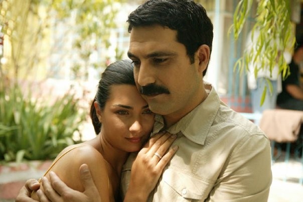 Tuba Büyüküstün Fotoğrafı