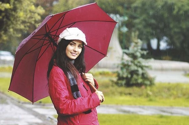 Tuba Büyüküstün Fotoğrafı