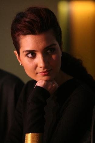 Tuba Büyüküstün Fotoğrafı