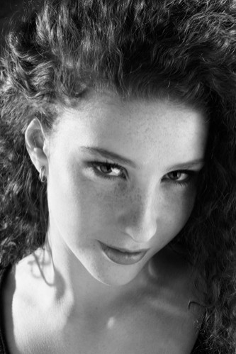 Lola Naymark Fotoğrafı