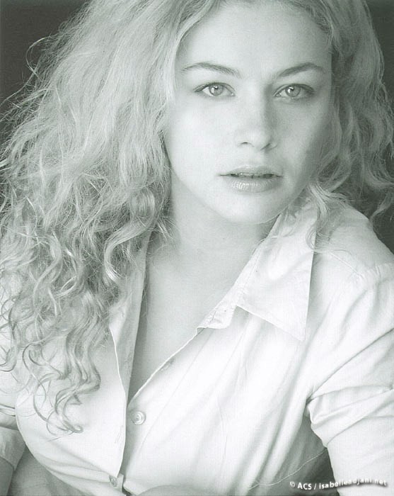 Anne Suarez fotoğrafı