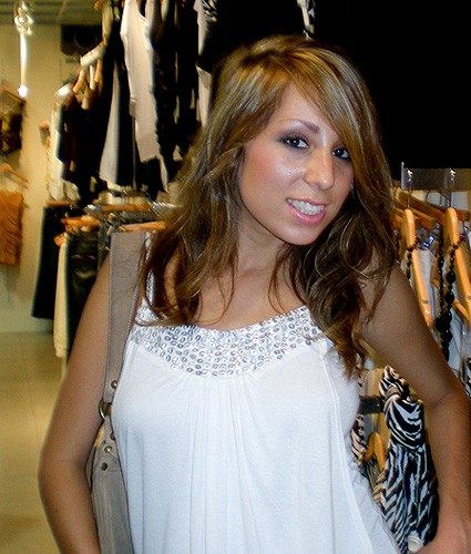 Allyssa Hall fotoğrafı