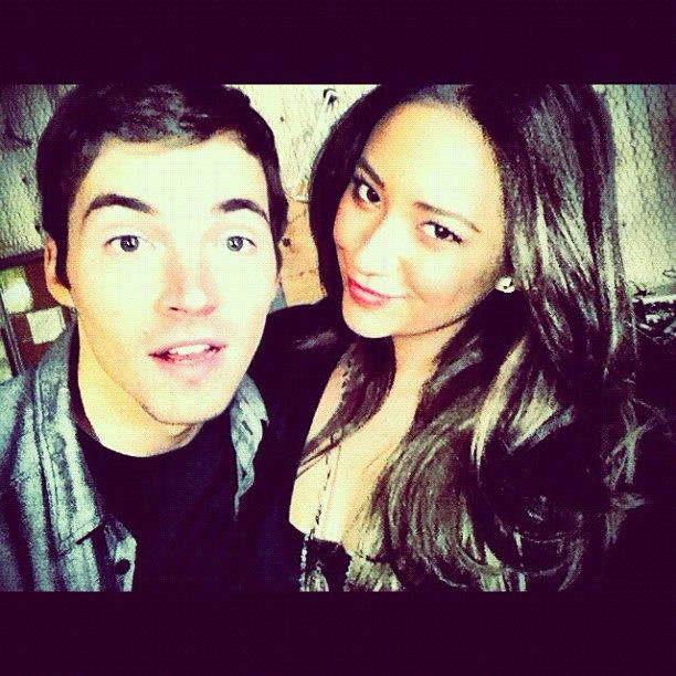 Shay Mitchell Fotoğrafı