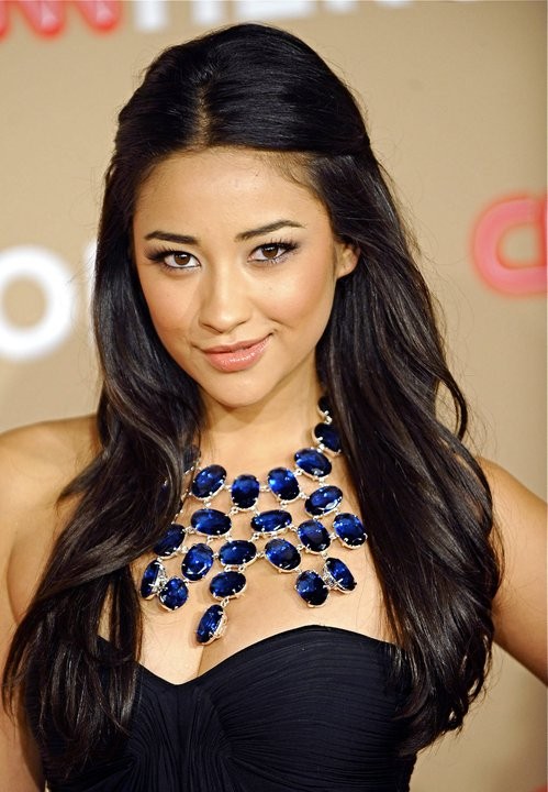 Shay Mitchell Fotoğrafı